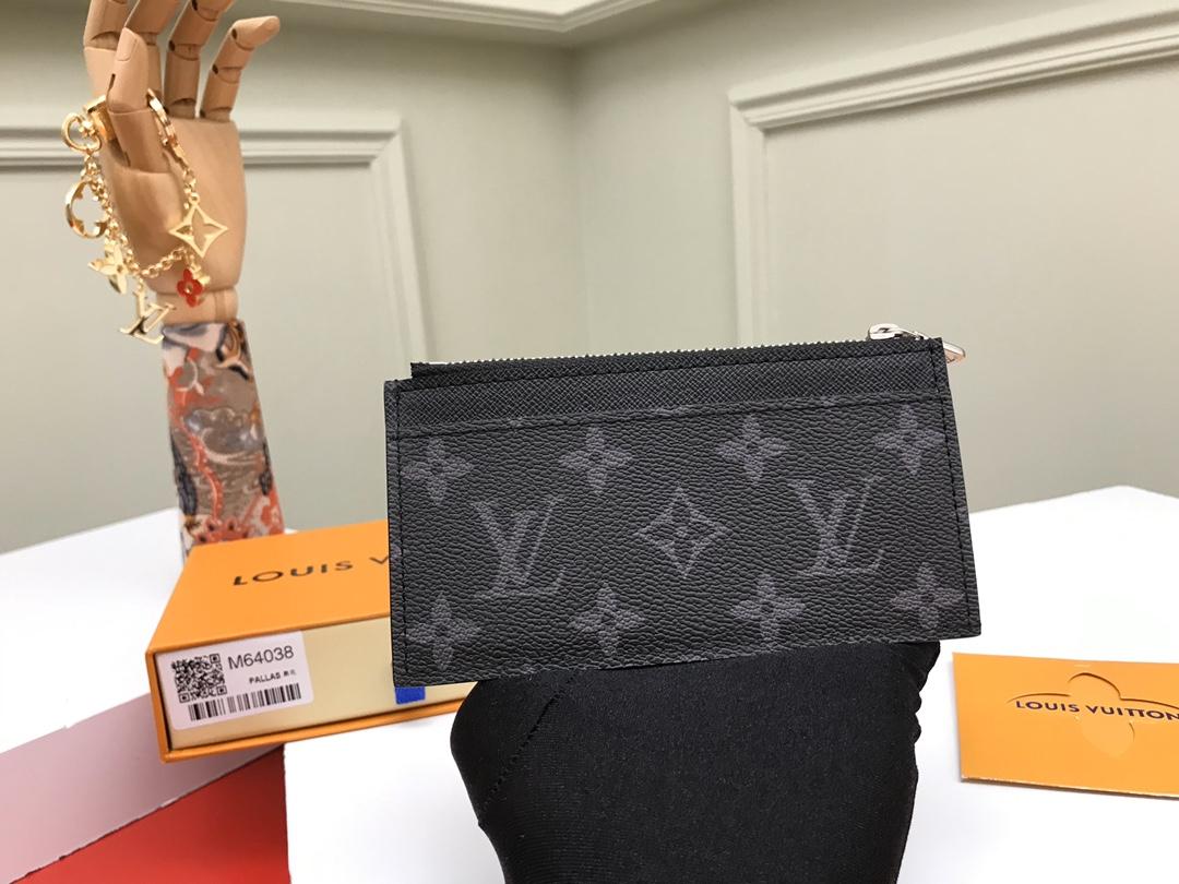 coin-card-holder-2374_16843952042-1000