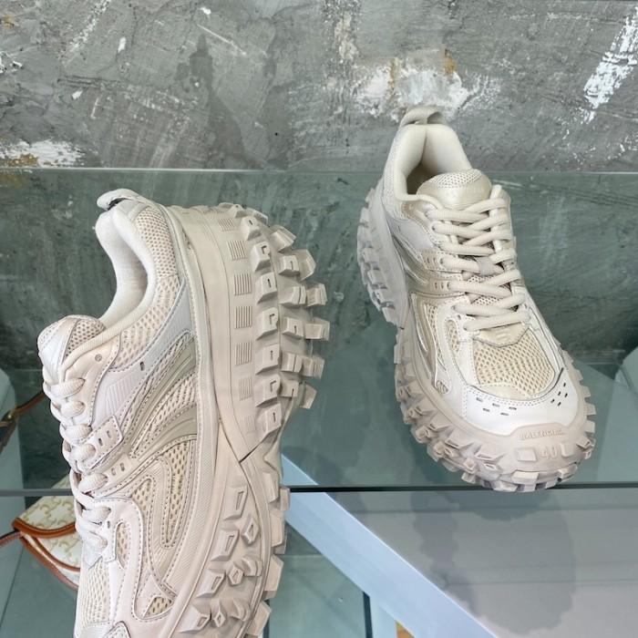 defender-sneaker-4907_16844004627-1000