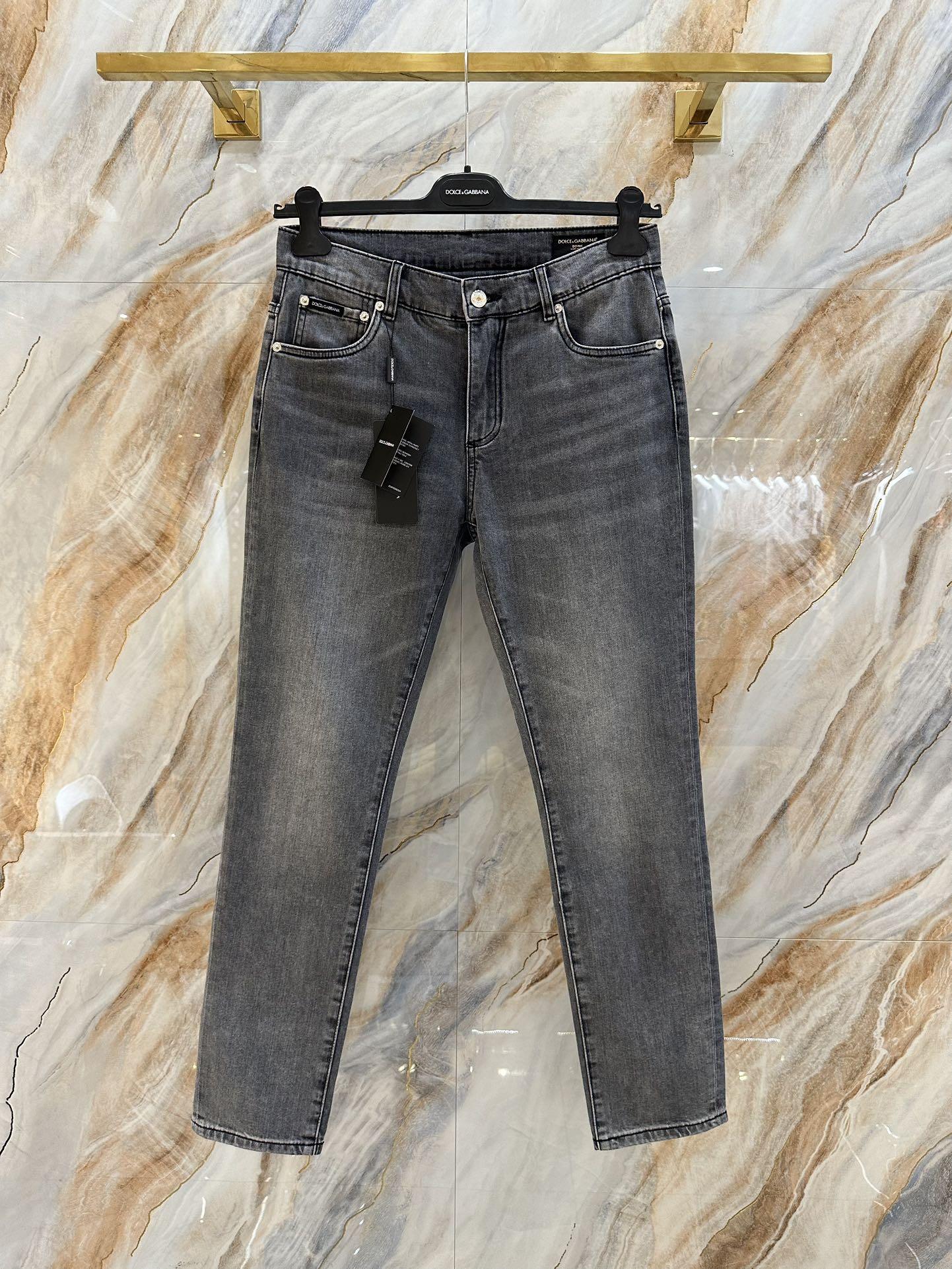 dolce-gabanna-jean-7169_16844046401-1000