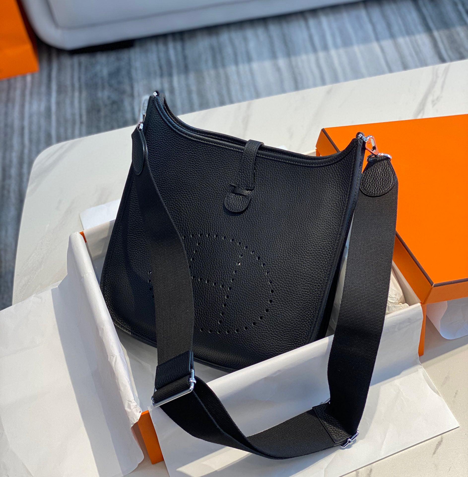 evelyne-iii-29-bag-5464_16844015044-1000