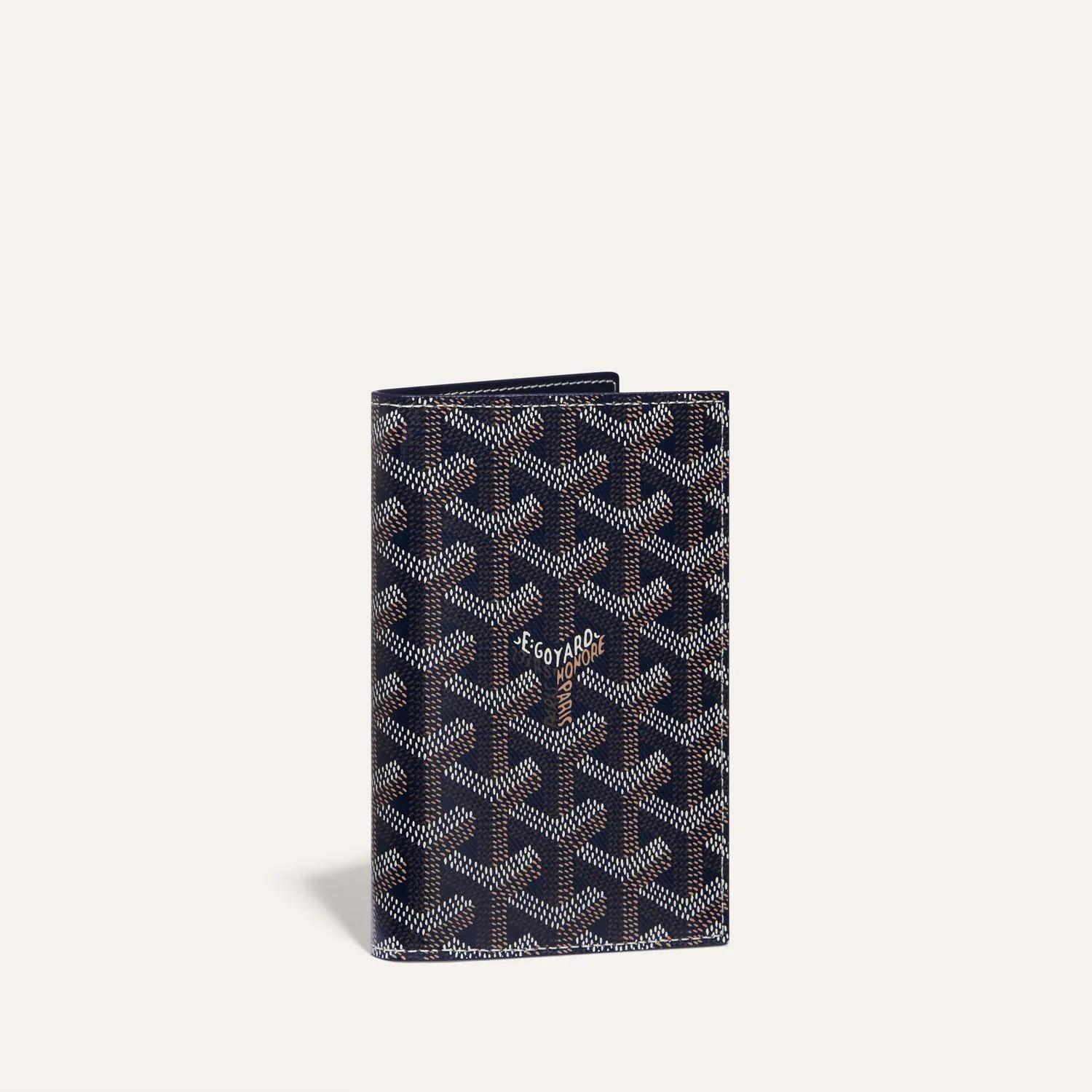 grenelle-passport-cover-4749_16844002361-1000