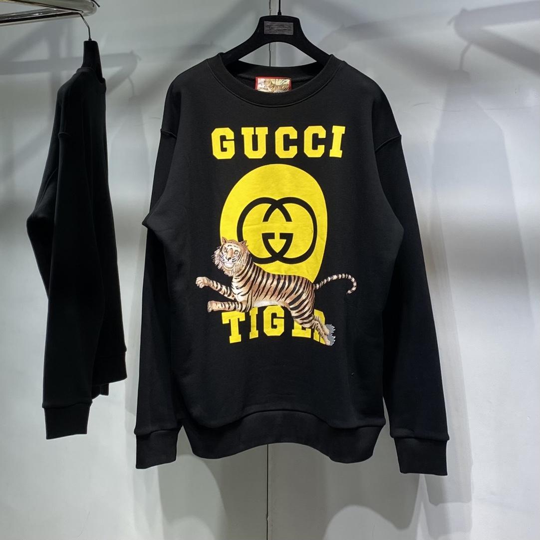 gucci-tiger-cotton-sweatshirt-4716_16845003722-1000