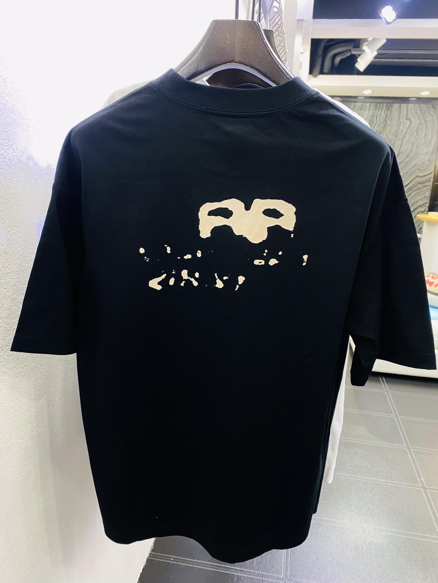 hand-drawn-bb-icon-t-shirt-medium-fit-6954_16845016923-1000