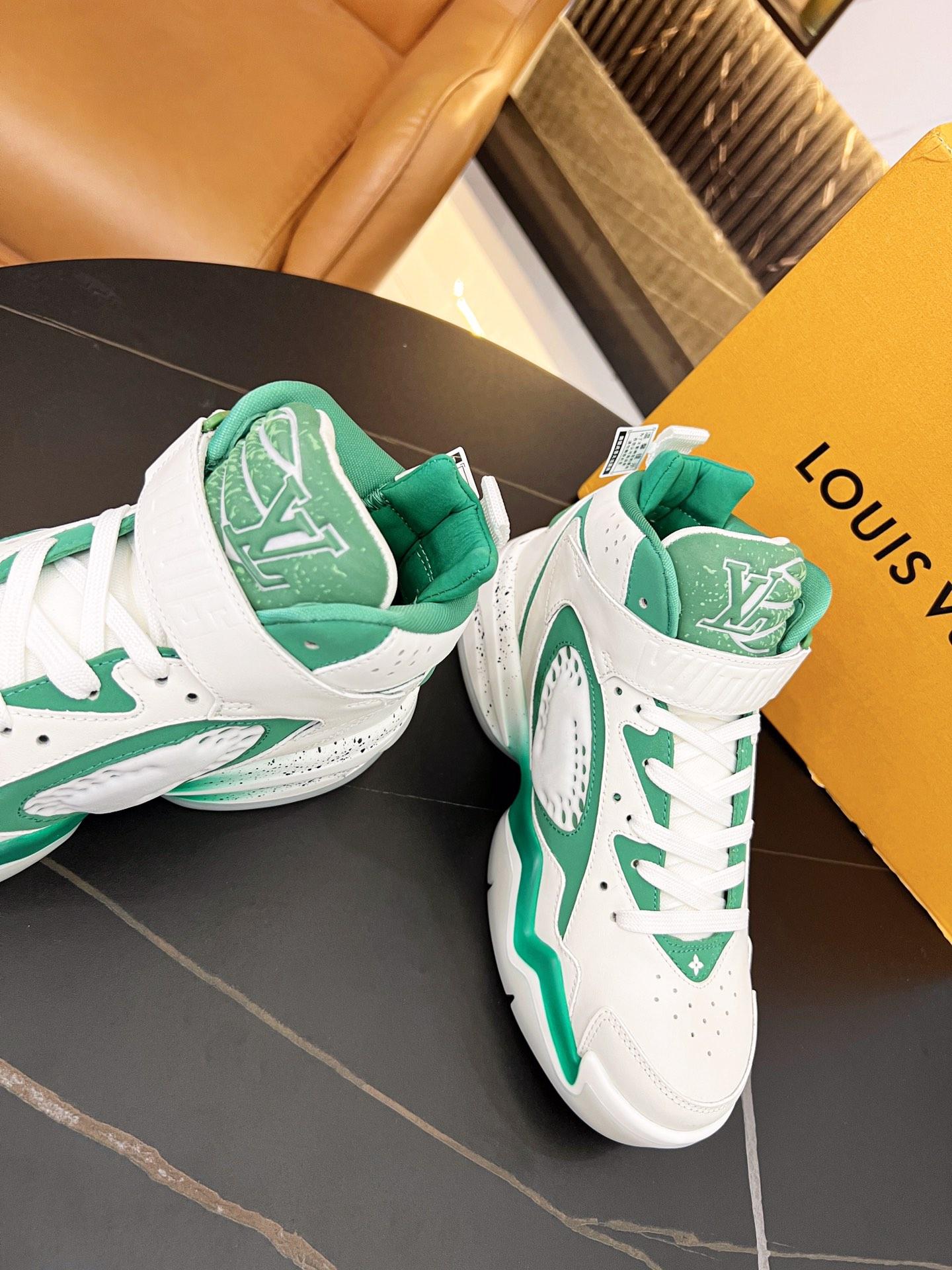 lv-trainer-2-sneaker-5022_16844006268-1000