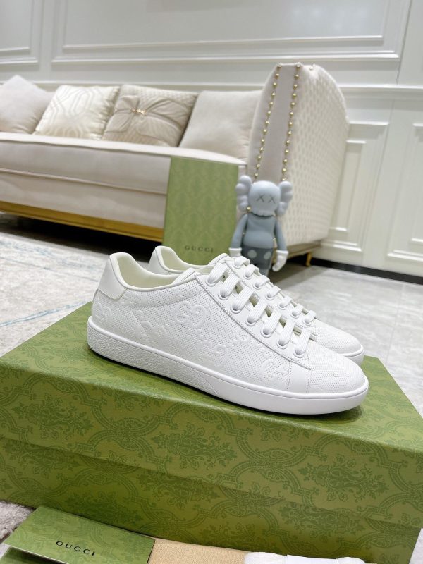 mens-ace-gg-embossed-sneaker-3254_16843965041-1000