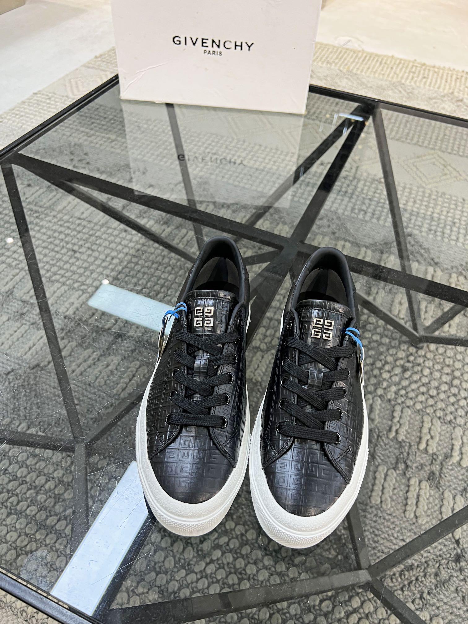 oswald-city-sport-sneakers-in-leather-6864_16844043834-1000