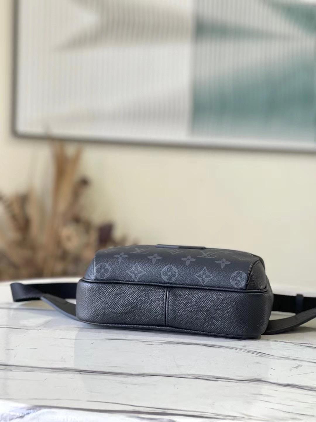outdoor-bumbag-7247_16844049295-1000