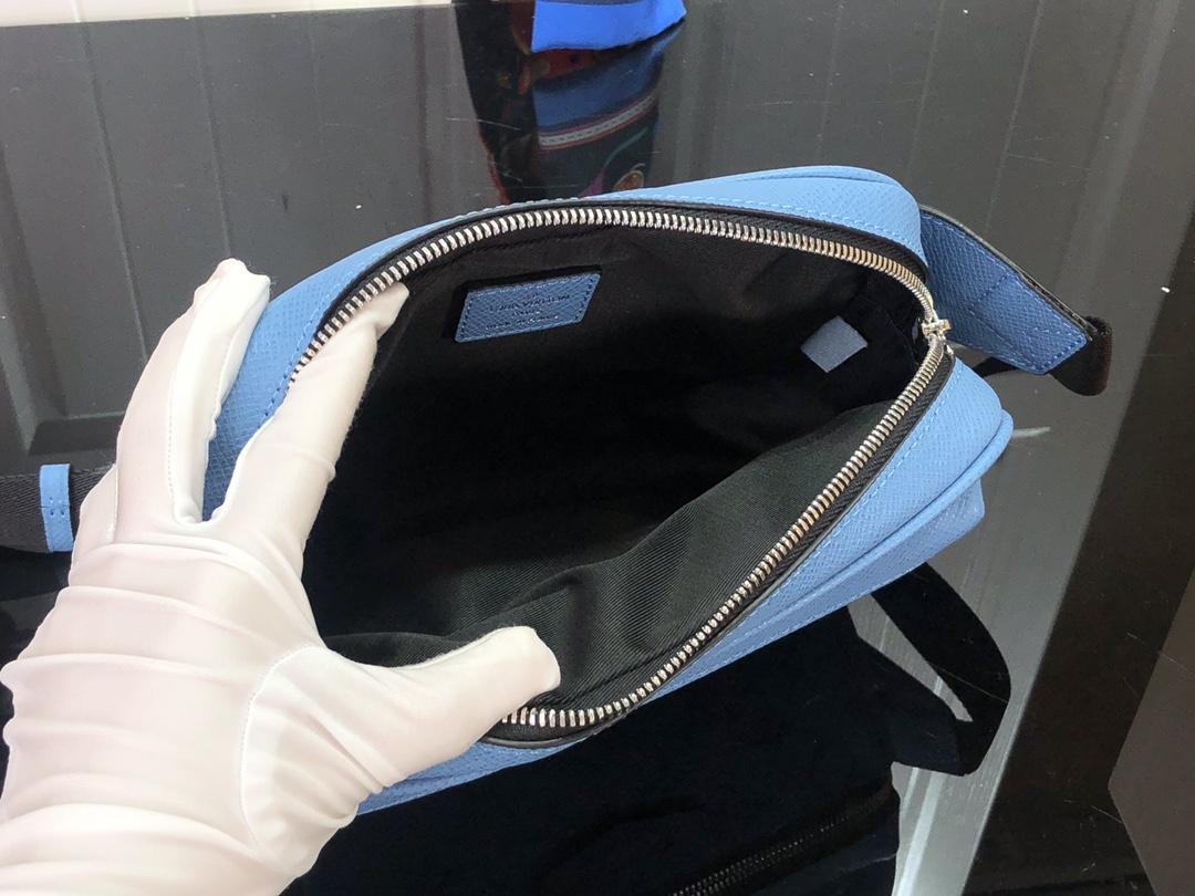 outdoor-bumbag-7248_16844049316-1000