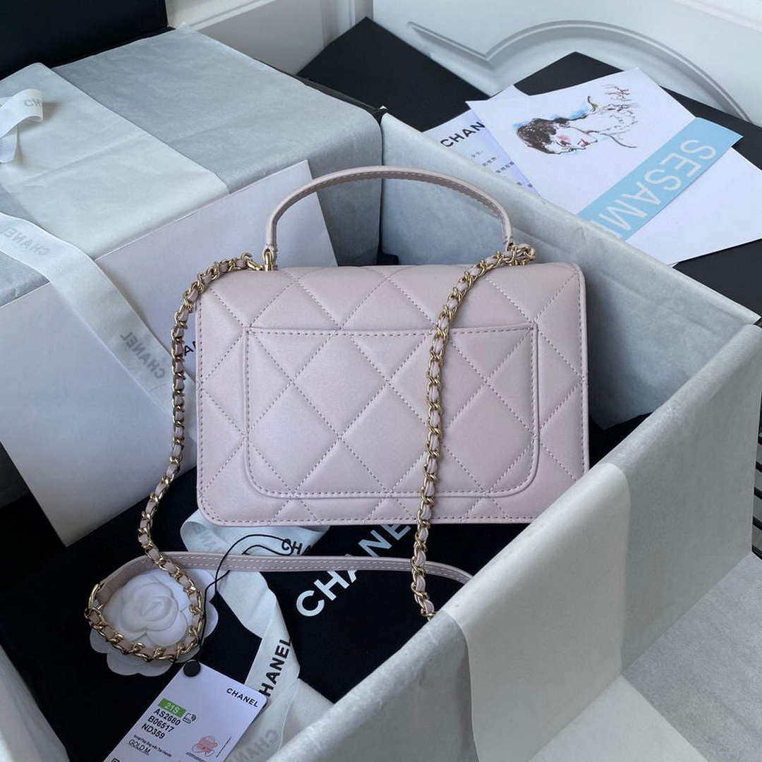 small-flap-bag-with-top-handle-5999_16844022892-1000